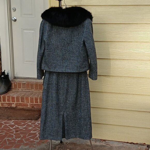 Vintage 1950s Black & White Wool Tweed Skirt Suit with Black Fox Fur Collar EUC - Picture 11 of 16